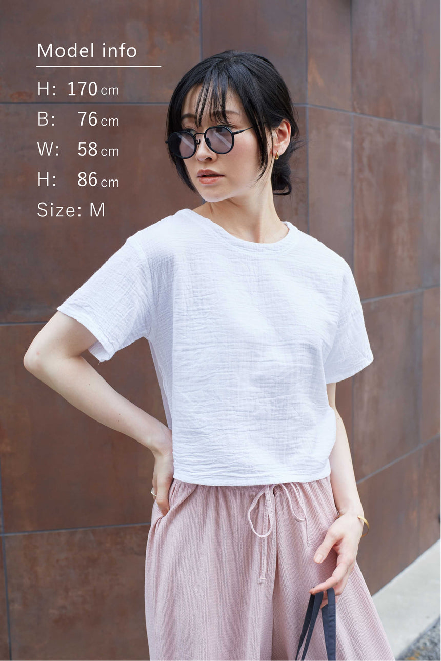 ショート丈半袖Tシャツ