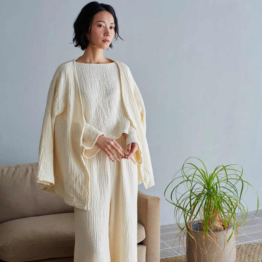 ショート丈長袖Tシャツ