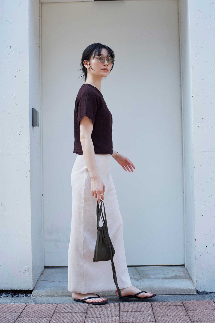 ショート丈半袖Tシャツ