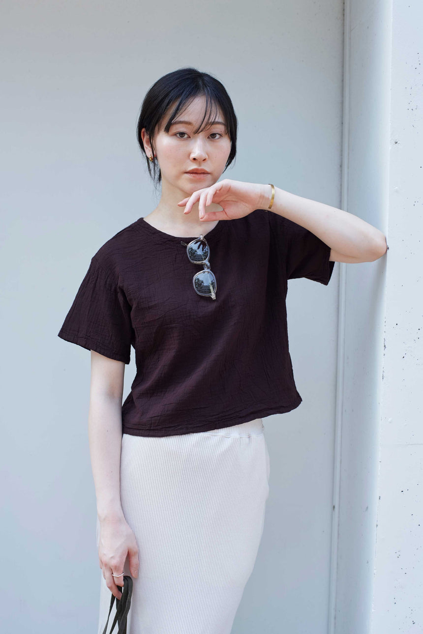 ショート丈半袖Tシャツ