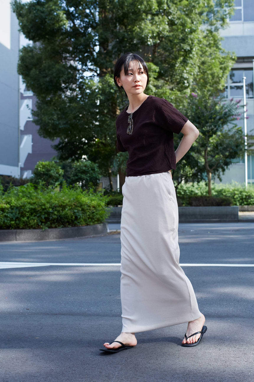 ショート丈半袖Tシャツ