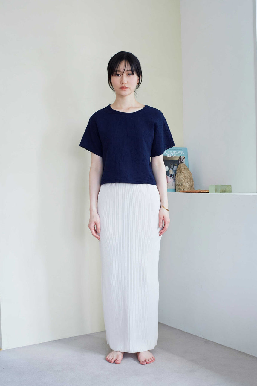 ショート丈半袖Tシャツ