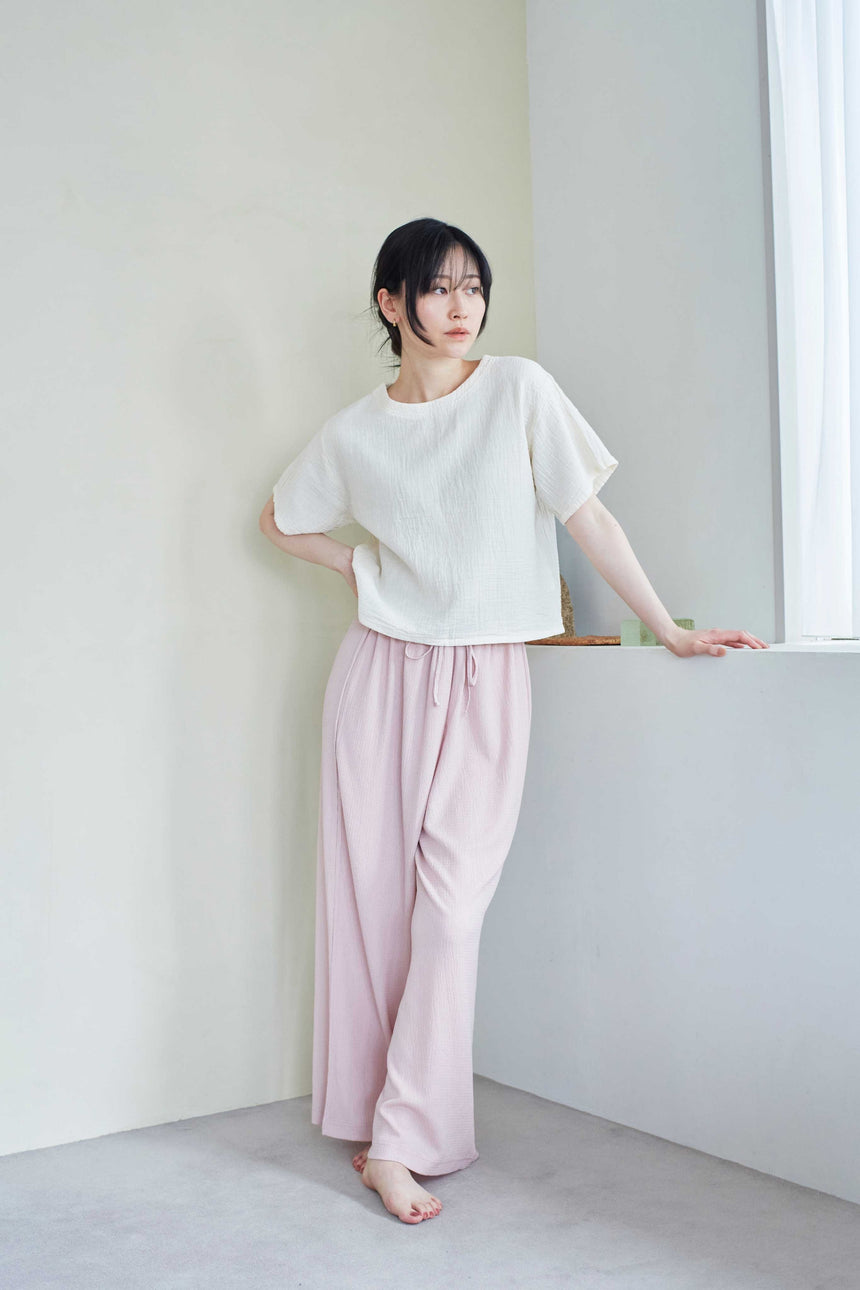 ショート丈半袖Tシャツ